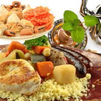 Menus et carte, voyagez autour d'une table orientale : grillades, poissons, salades